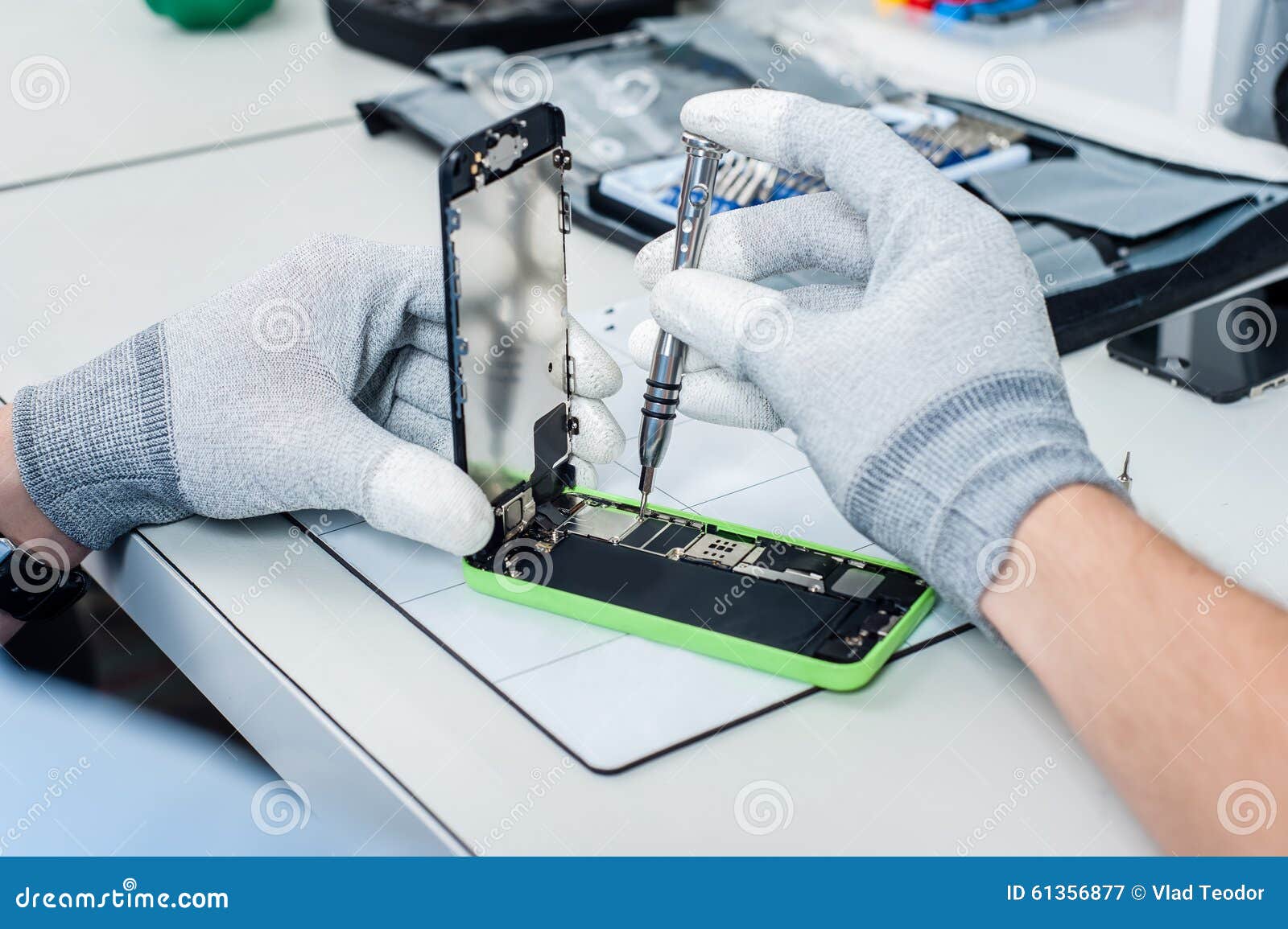 Process of Mobile Phone Repair. Stock Image - Image of mobile, obsolete ...