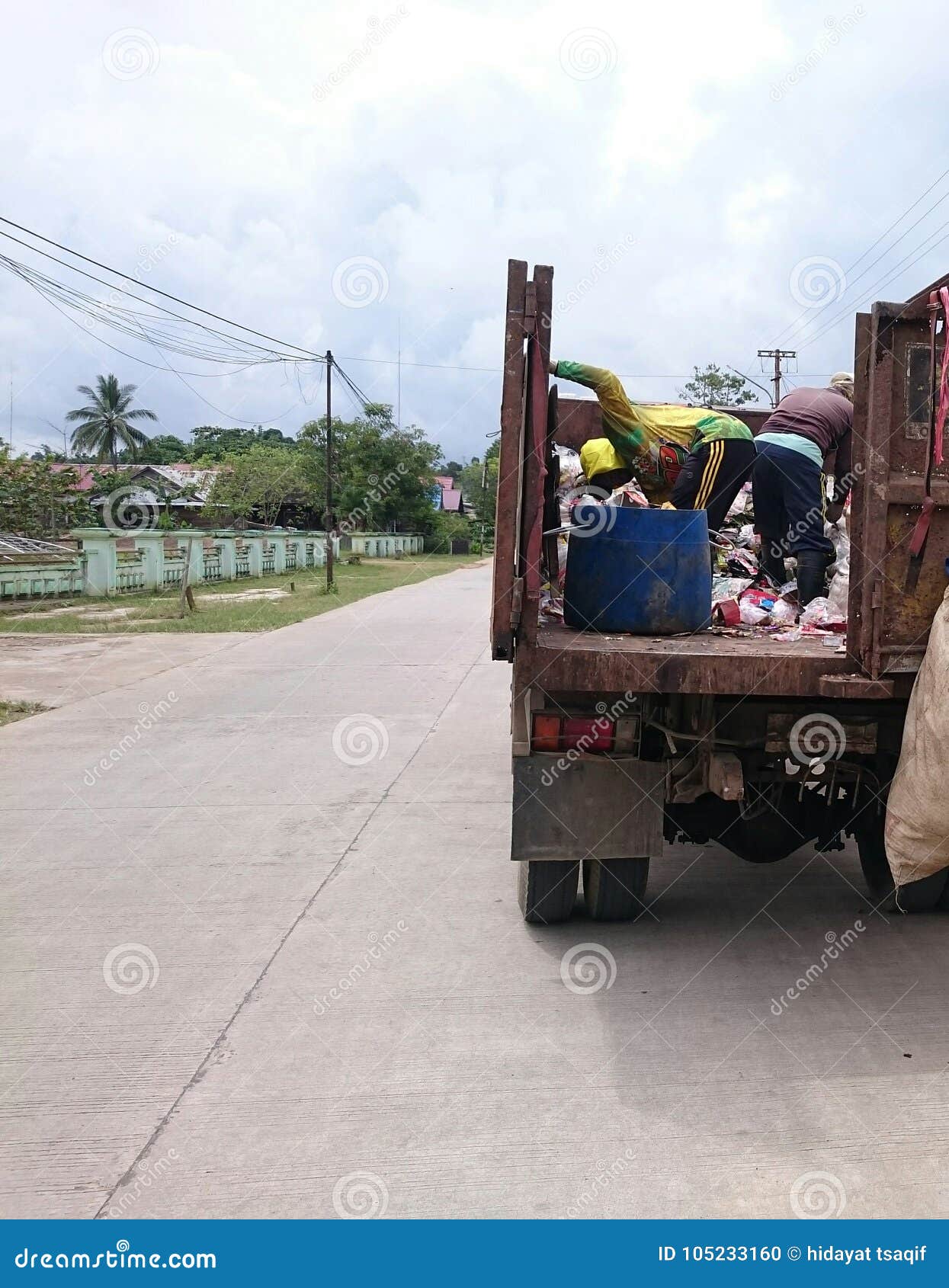 Trash Box Editorial Image Image Of Transporting Process 105233160