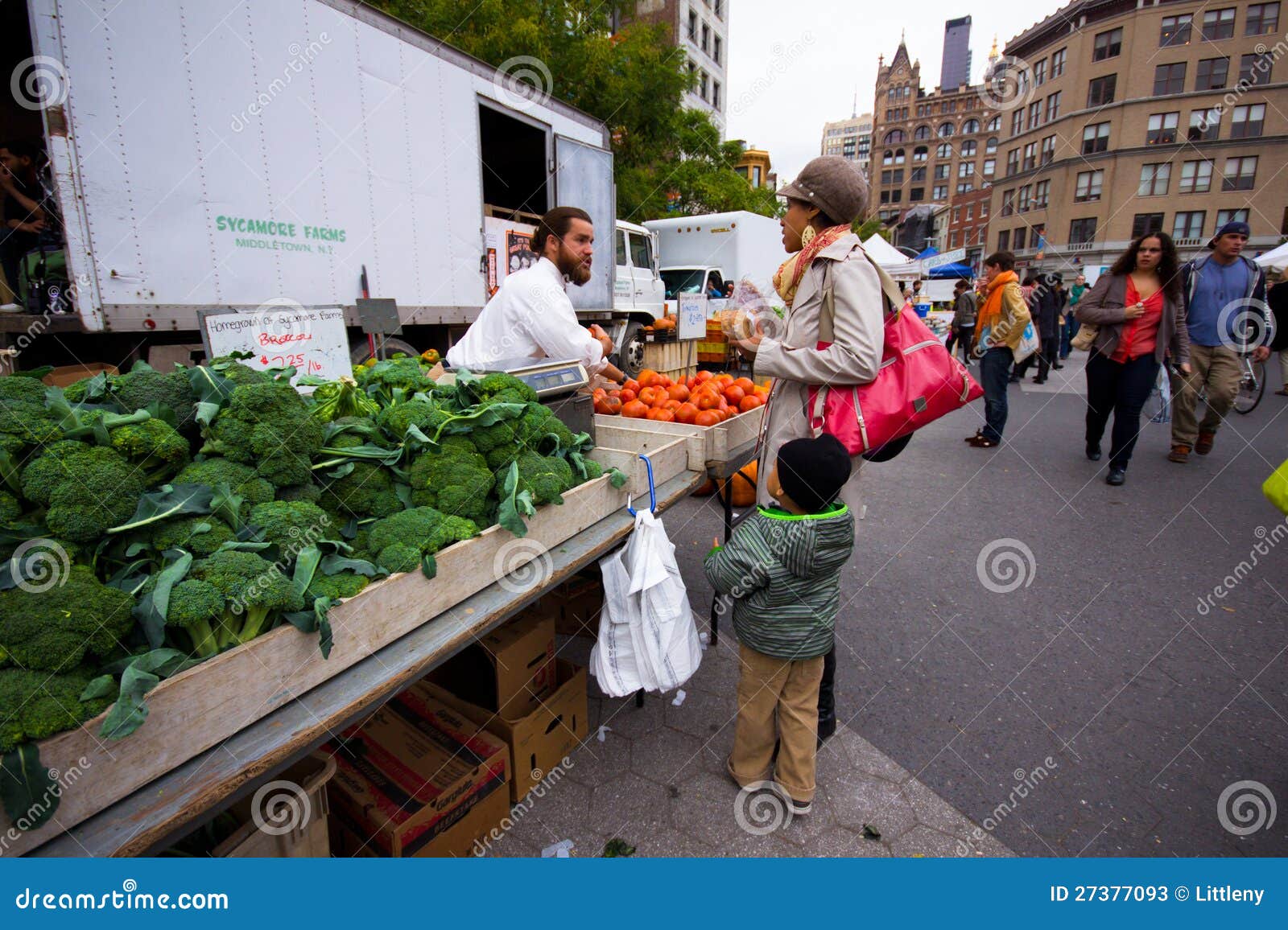 Produce Sale NYC editorial stock photo. Image of nature 27377093