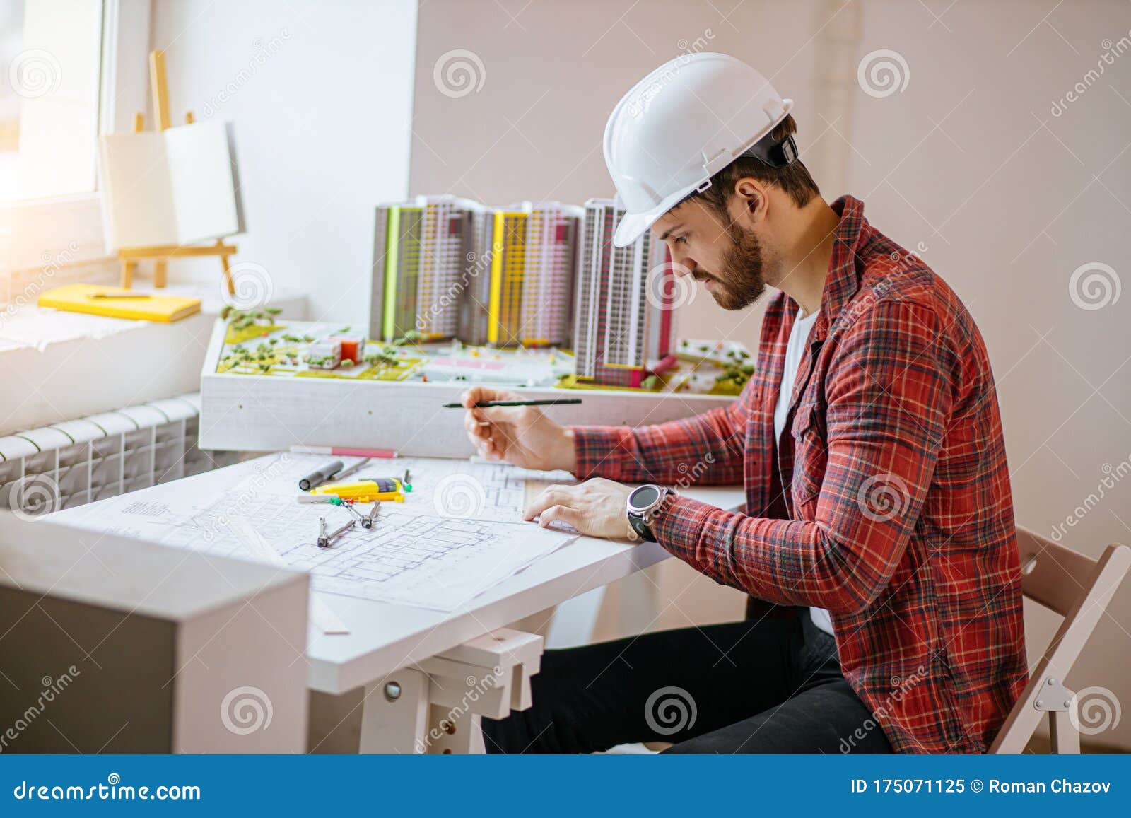 Professional Civil Engineer Working with Documents, Drawings in Office  Stock Image - Image of indoor, building: 175071125