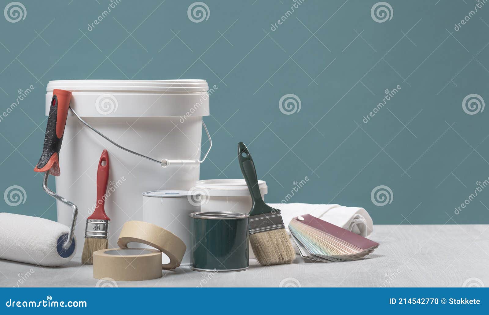 professional home decorator and painter tools