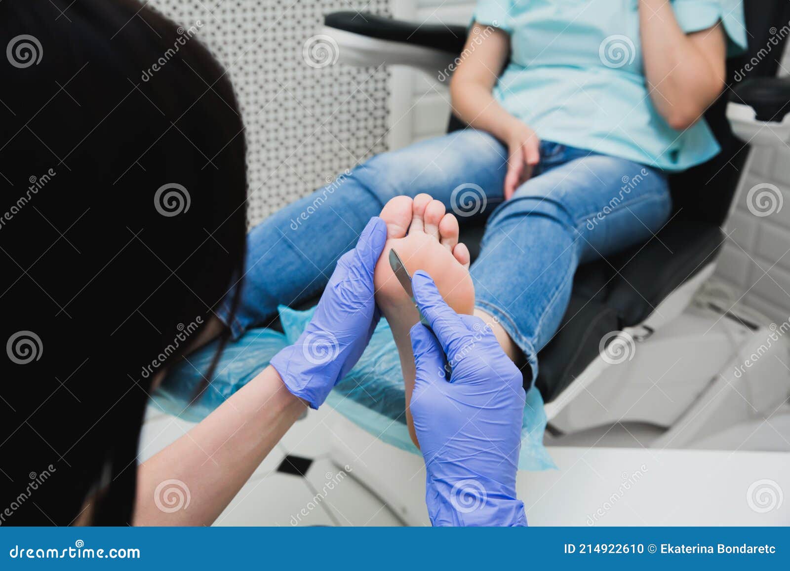 Professional Pedicure Using Dieffenbach Scalpel. Medical Pedicure Procedure  Using Special Instrument Stock Photo - Image of grinding, instrument:  214922610