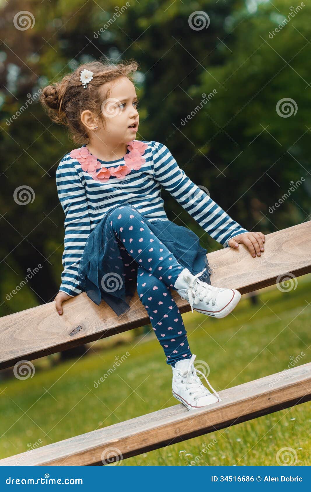 257 Profil De Petite Fille Mignonne Photos Libres De Droits Et Gratuites De Dreamstime 257 Profil De Petite Fille Mignonne Photos Libres De Droits Et Gratuites De Dreamstime