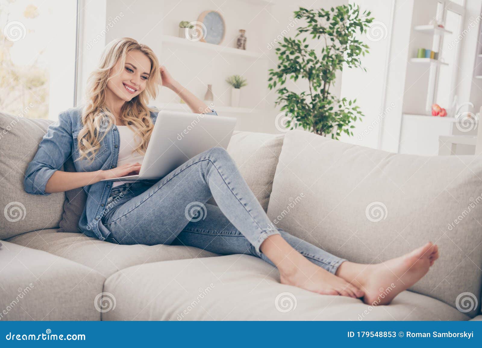 Profile Photo of Beautiful Charming Barefoot Lady Relaxing Lying Comfy  Couch Browsing Notebook Freelancer Remote Work Stock Image - Image of  network, leisure: 179548853