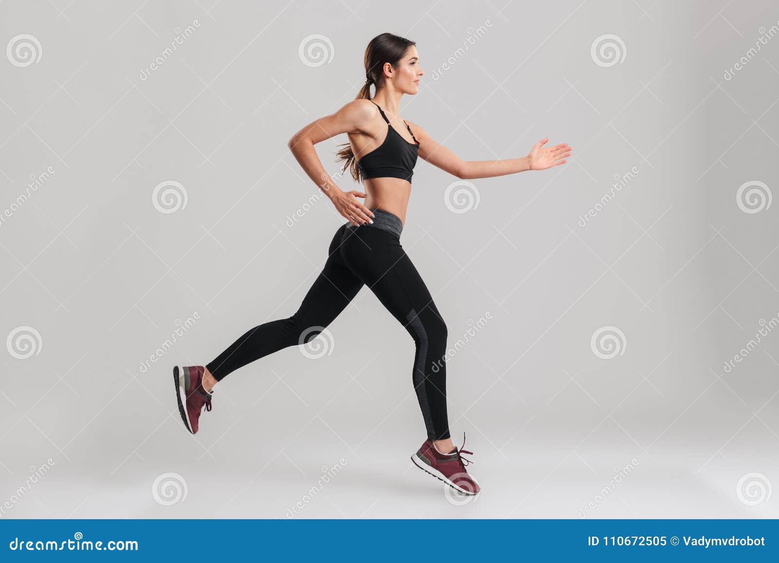 6,200 Outfit Jogging Stock Photos - Free & Royalty-Free Stock Photos from  Dreamstime