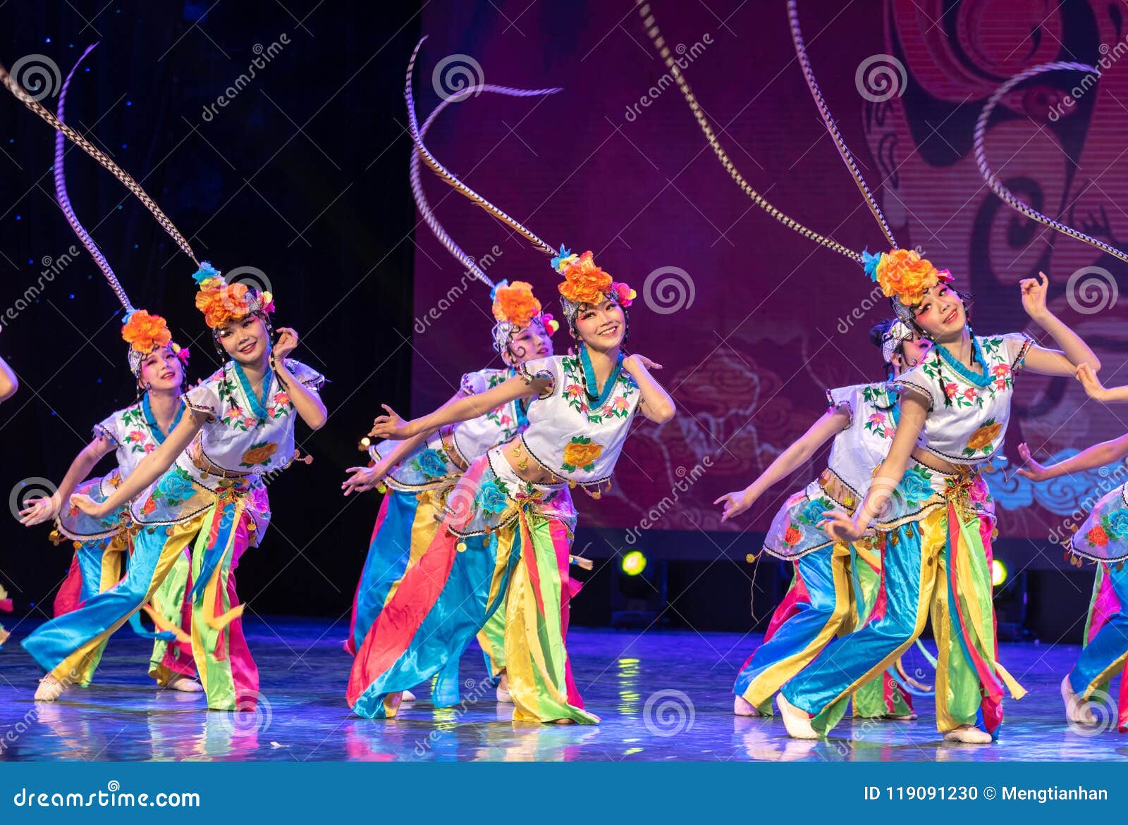 Qiao Hua Danale Role In Chinese OperaChinese Classical Dance