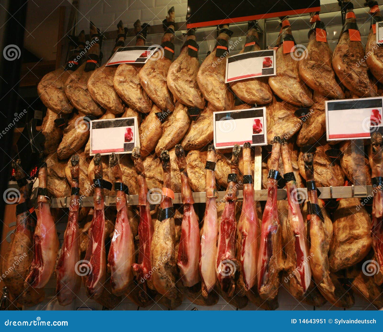 Prosciutto spagnolo immagine stock. Immagine di secco 14643951