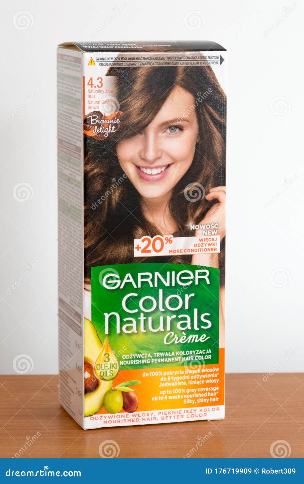 Garnier Color Naturals Creme Hair Dye Editorial Stock Image - Image of  cosmetics, choice: 176719909