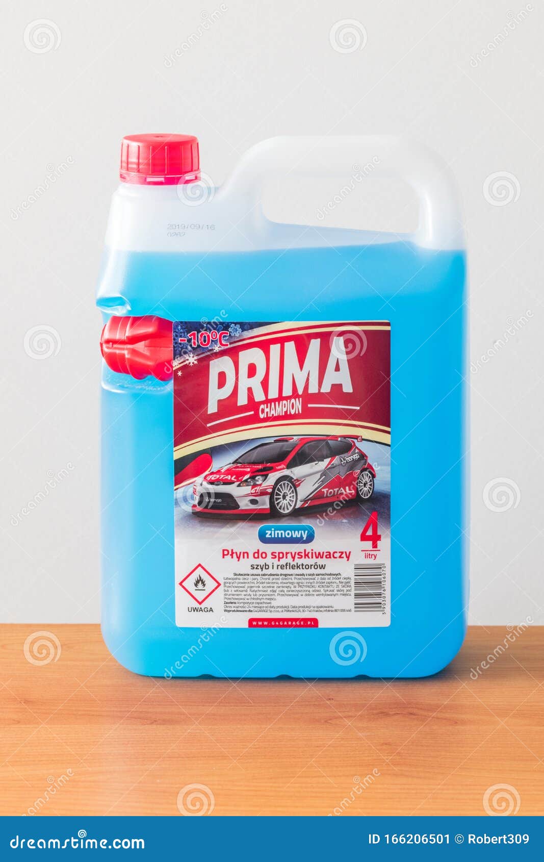 Prima Champion Blue Antifreeze Windshield Washer Fluid Editorial Photo -  Image of windshield, blue: 166206501