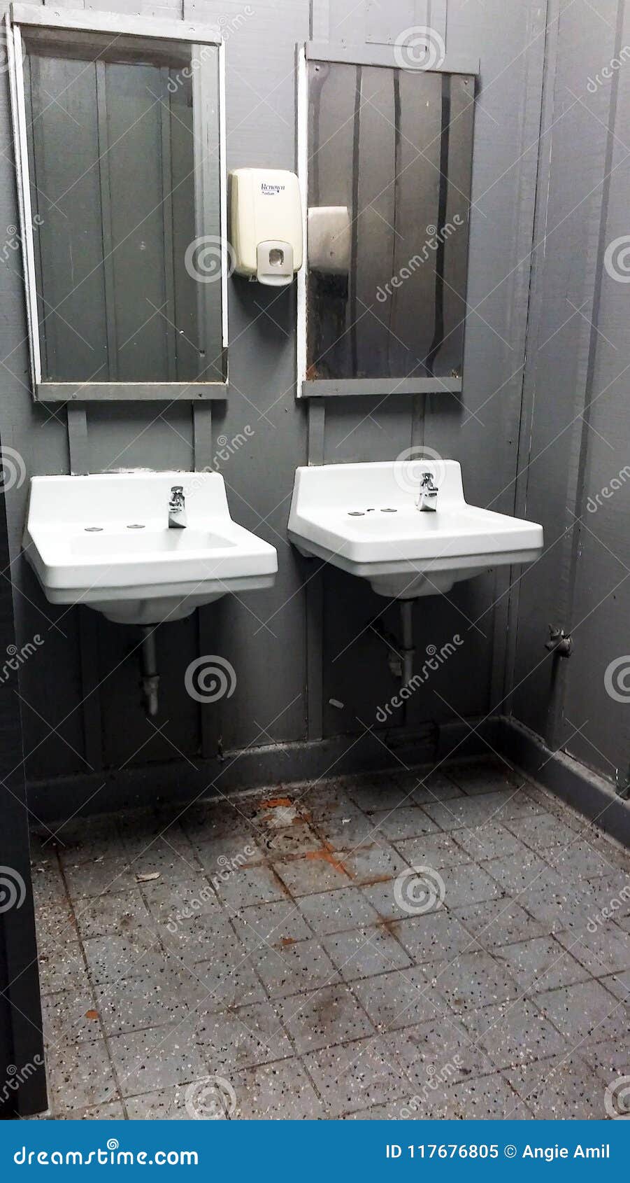 Public Sinks Restroom Stock Image Image Of Bath Park