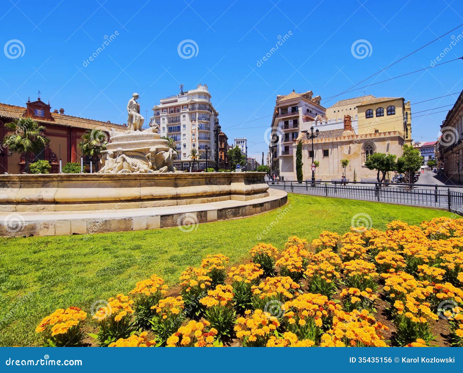 puerta de jerez in seville, spain