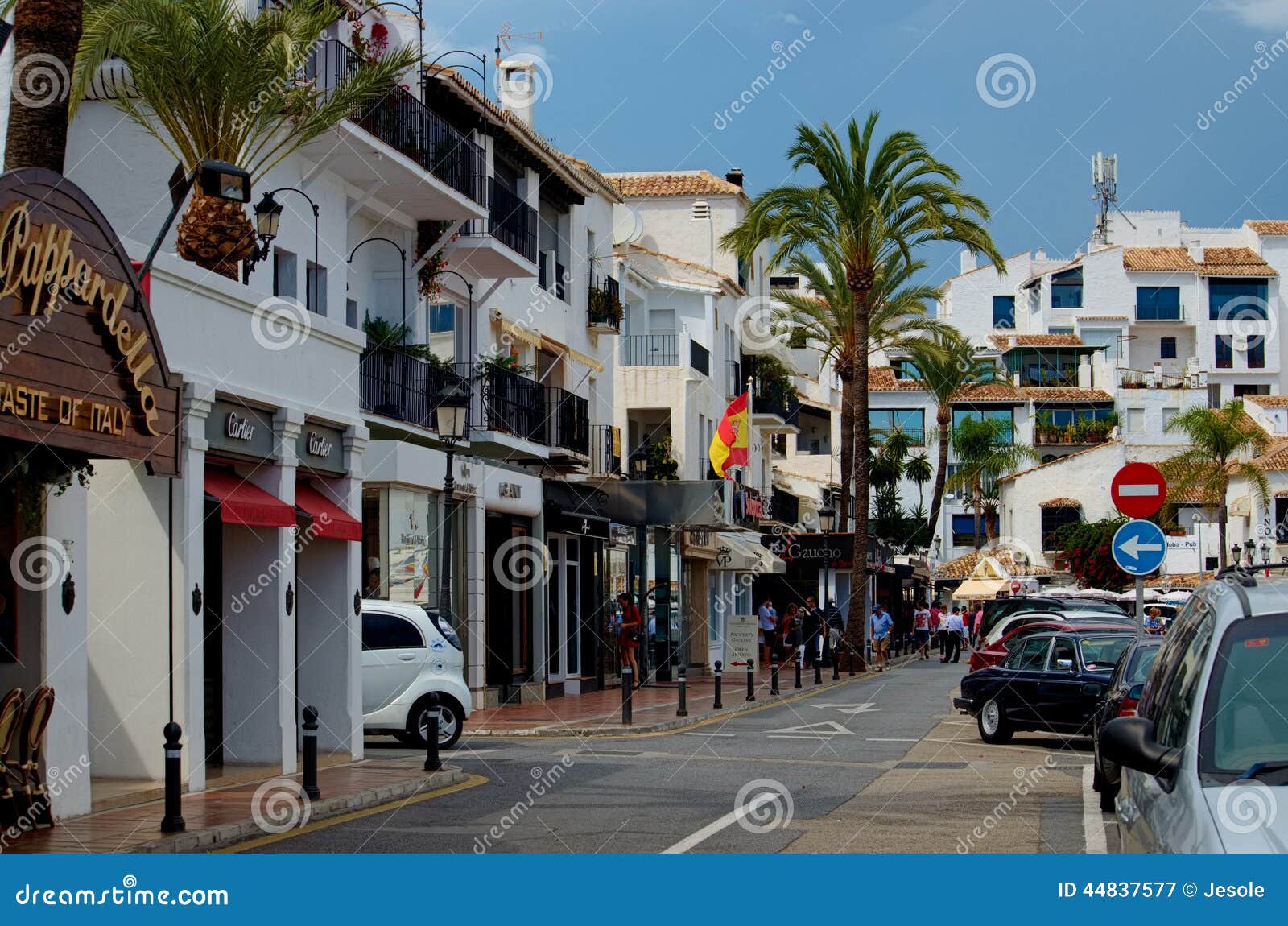 Puerto Banus with Shops & Restaurants Editorial Photo - Image of downtown,  road: 44837716