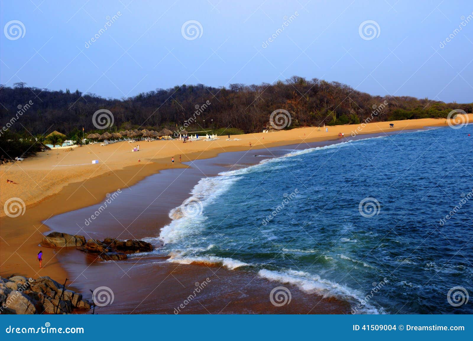 puerto escondido beach