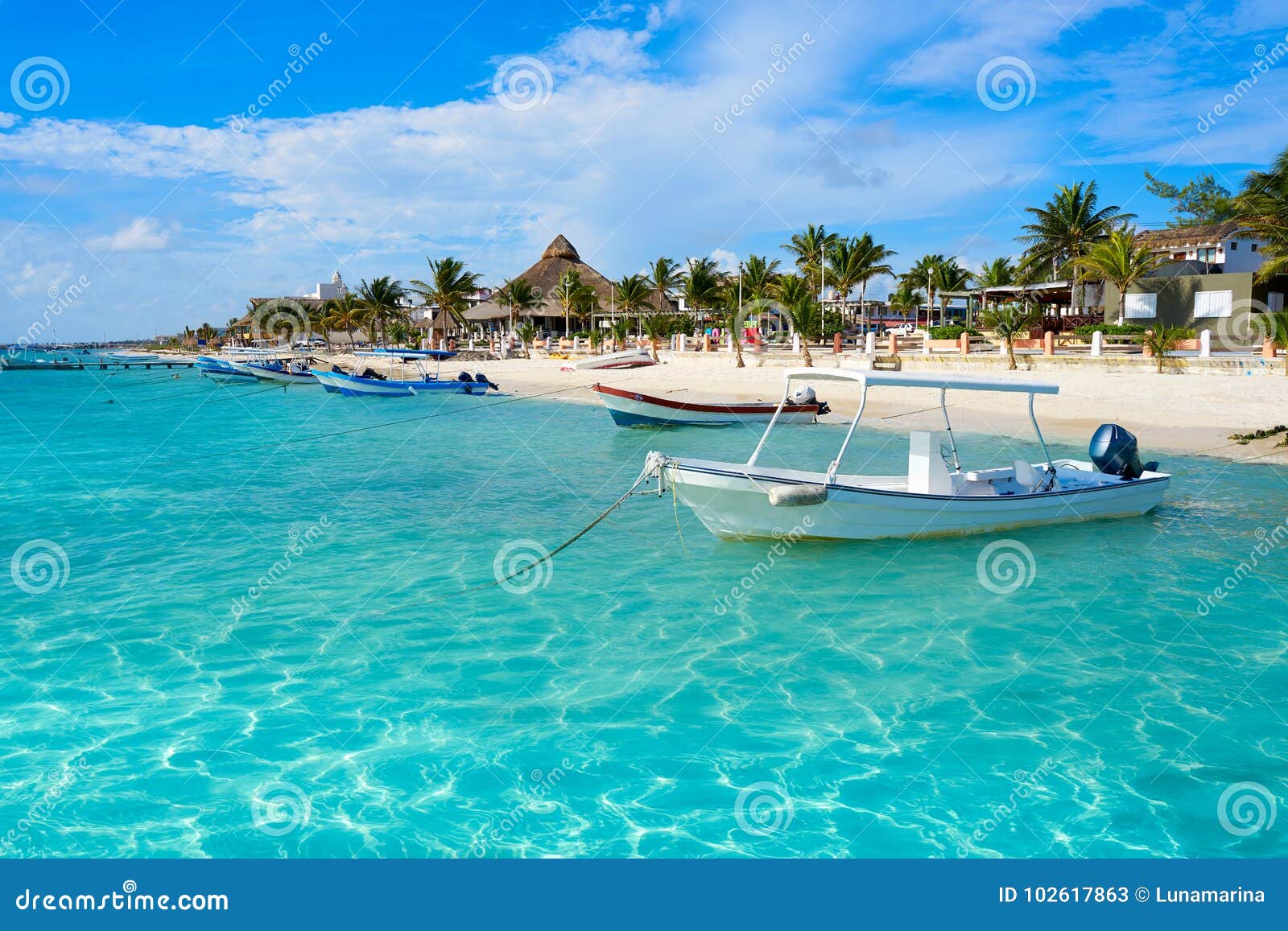 puerto morelos beach in riviera maya