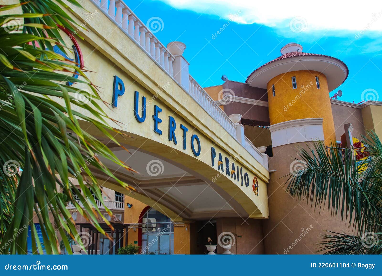 Puerto Paraiso Shopping Mall At Cabo San Lucas Mexico Editorial Stock