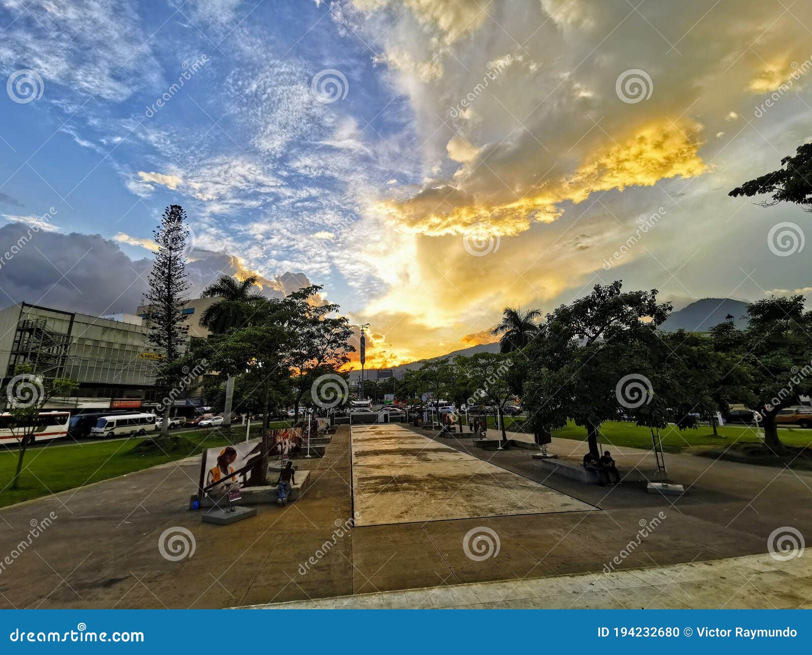 Puesta De Sol En El Salvador Imagen editorial - Imagen de salvador