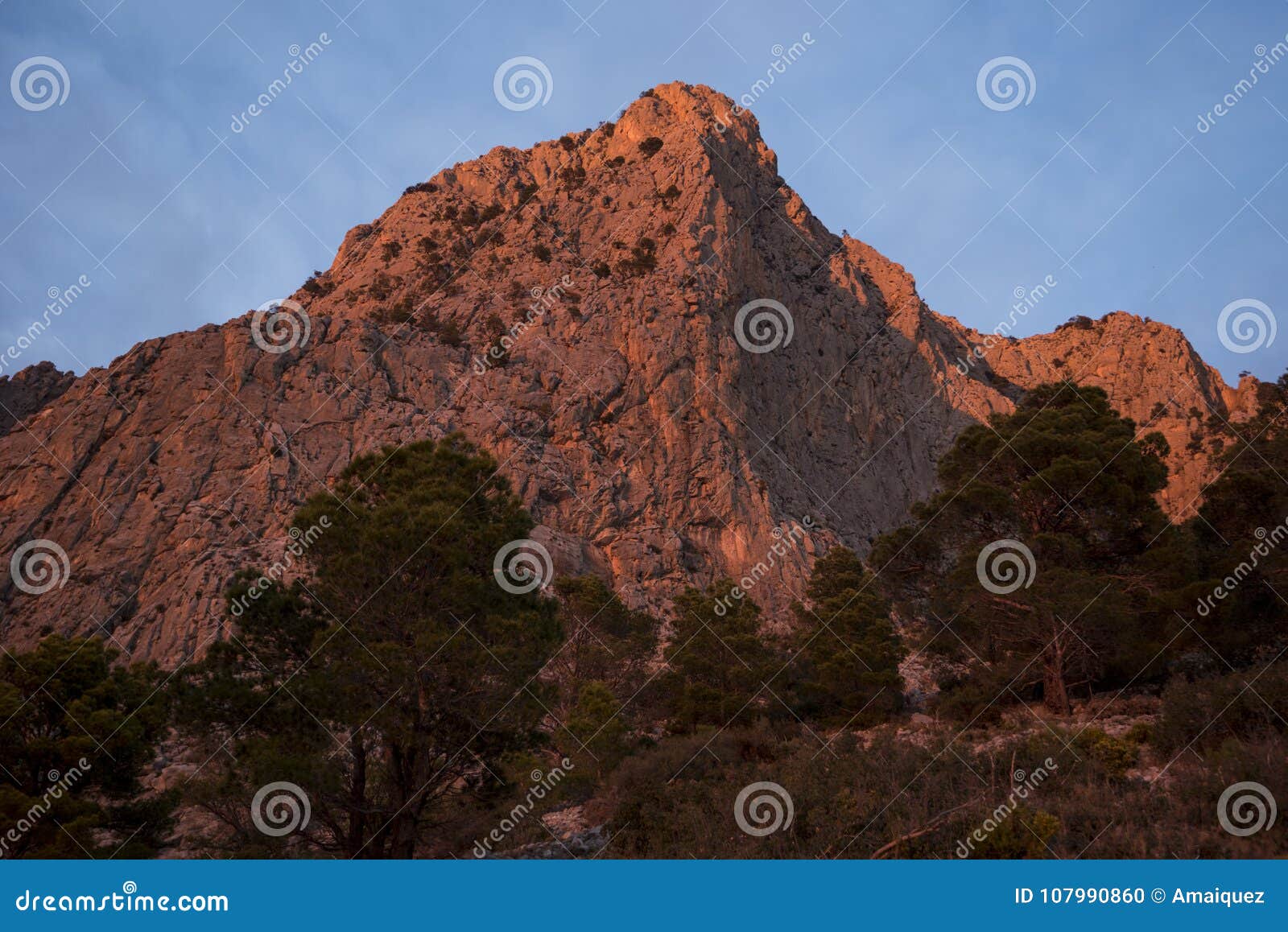 puig campana mountain
