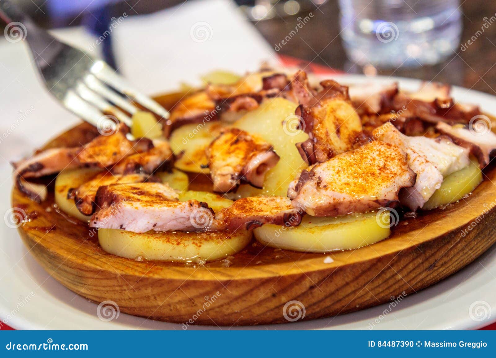 pulpo a la gallega in street food la boqueria