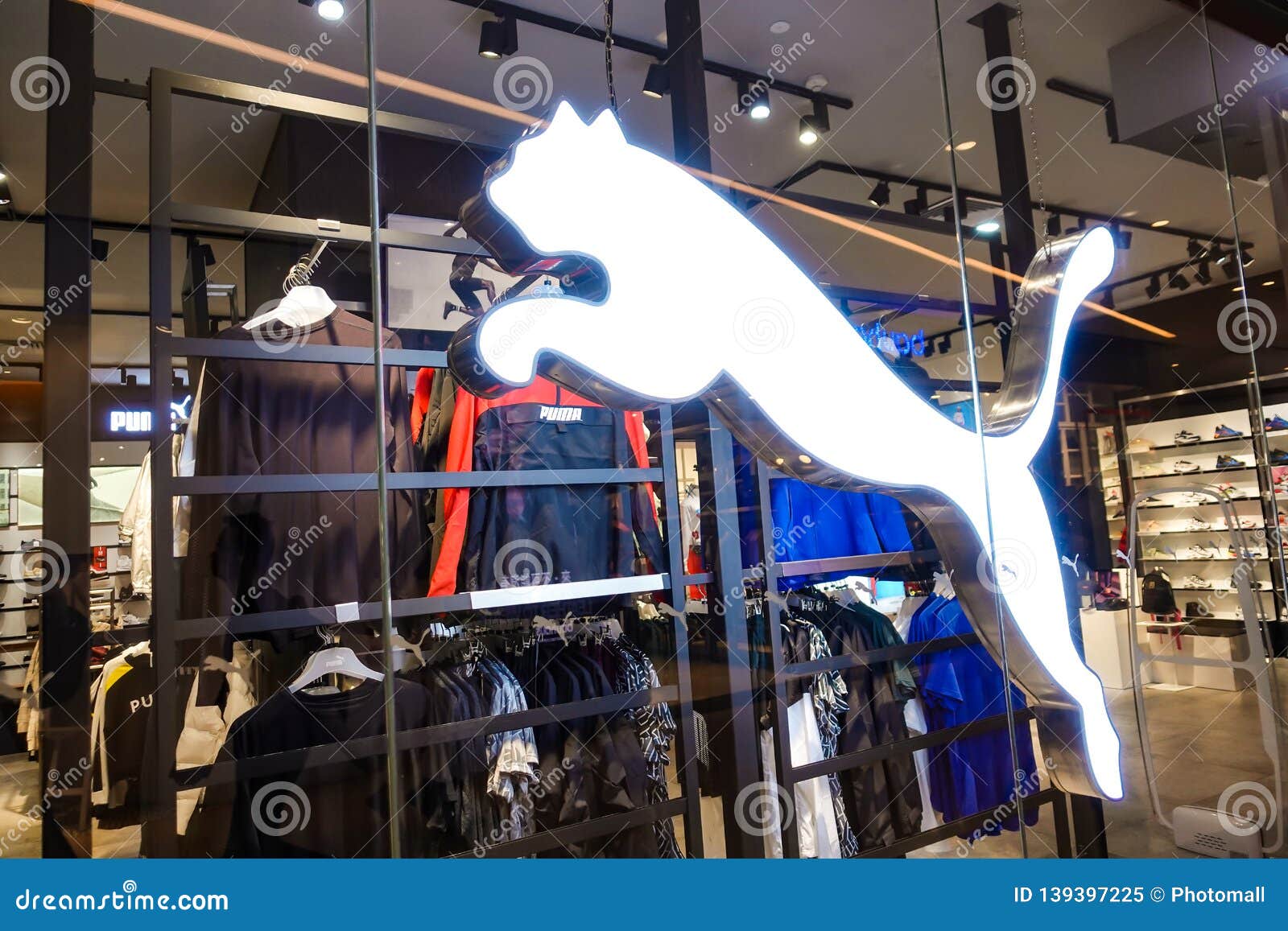 shopping puma