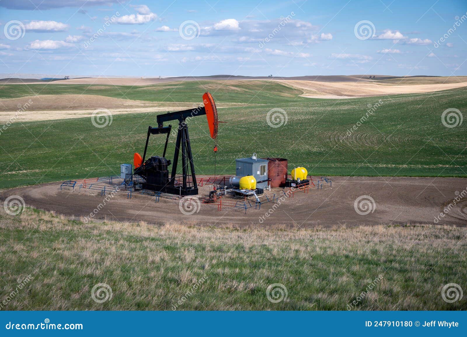 Pumpjacks Working In The Oil Fields Of Alberta Stock Photography ...