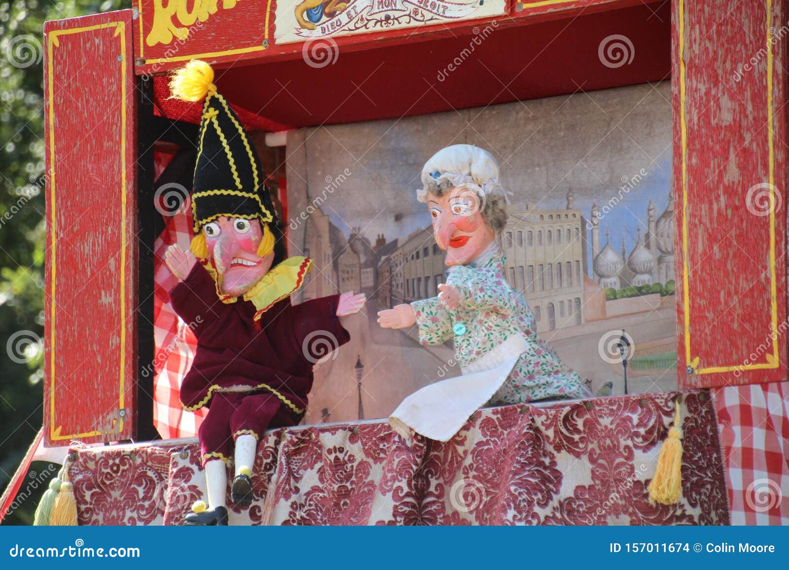 Punch And Judy Booth Brown Stock Illustration - Download Image Now