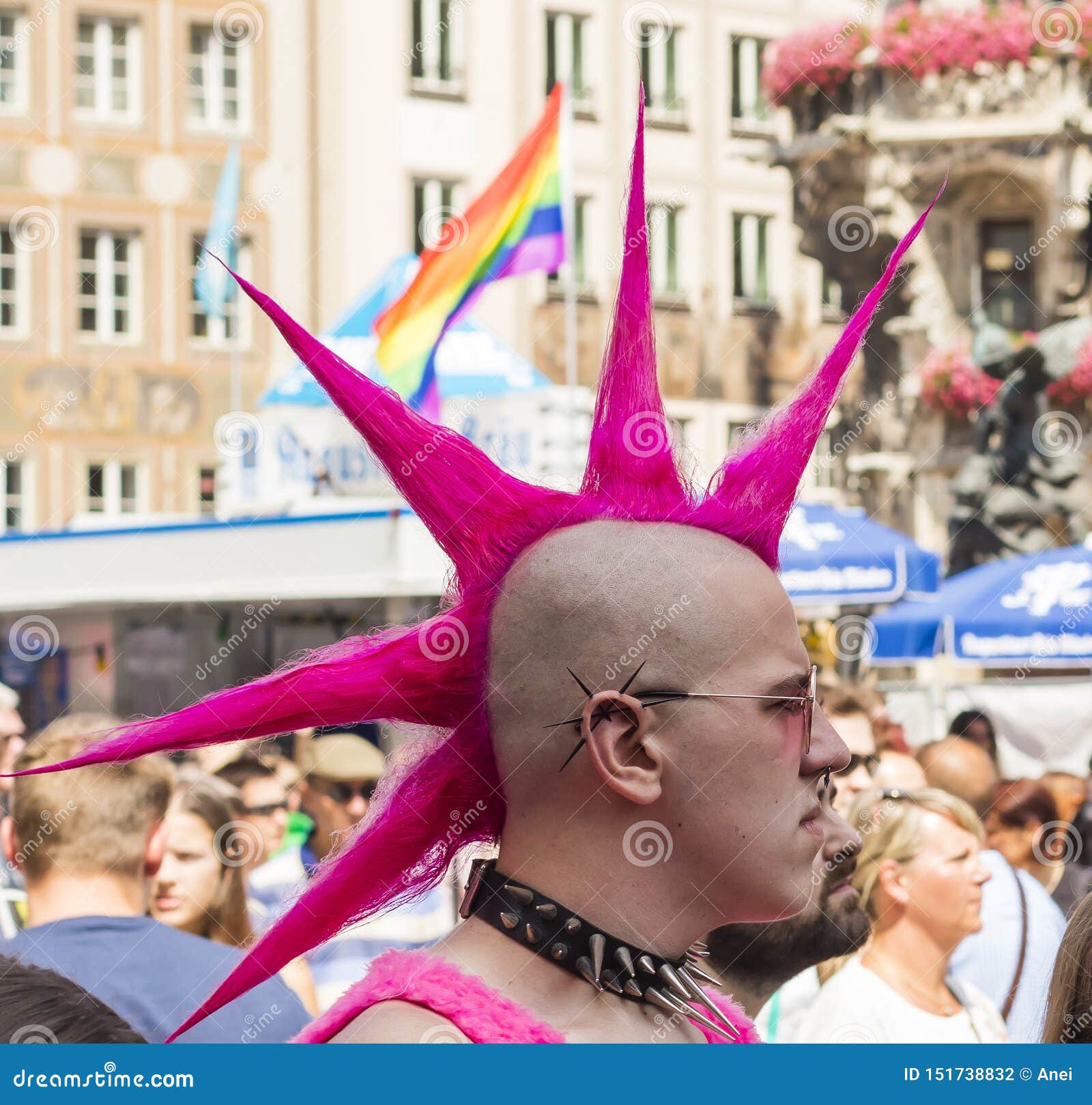 https://thumbs.dreamstime.com/z/punk-large-pink-mohawk-attending-gay-pride-parade-also-known-as-christopher-street-day-csd-munich-germany-punk-151738832.jpg