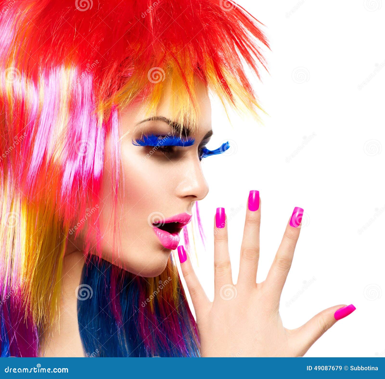 udobnost, izazov - Page 16 Punk-model-girl-colorful-dyed-hair-beauty-fashion-49087679