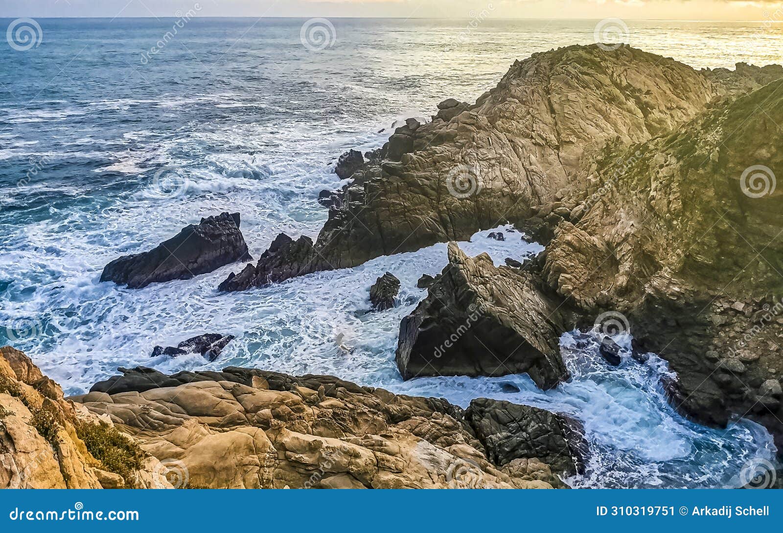 punta playa cometa sunset panorama view mountains rocks mazunte mexico