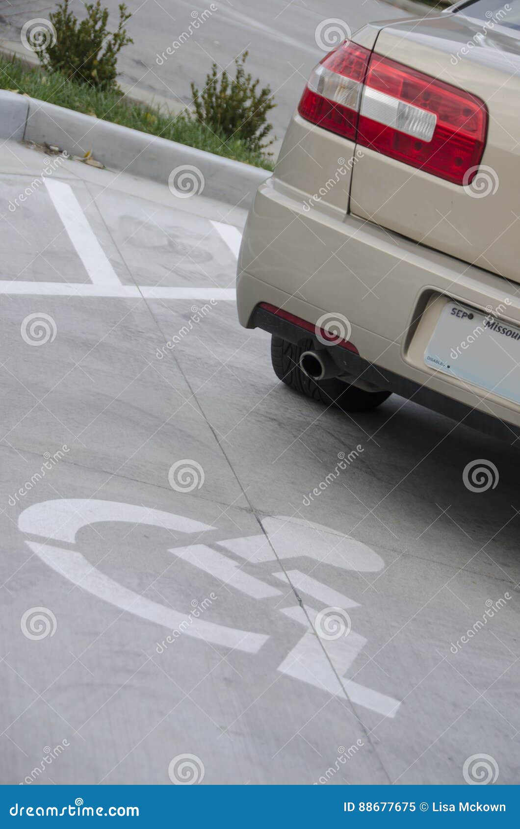 Adesivo Prespaziato Personalizzato 2 PITTOGRAMMI ADESIVI Iso 11684 Segnale Sicurezza Macchine Agricole E Adesivi Wp