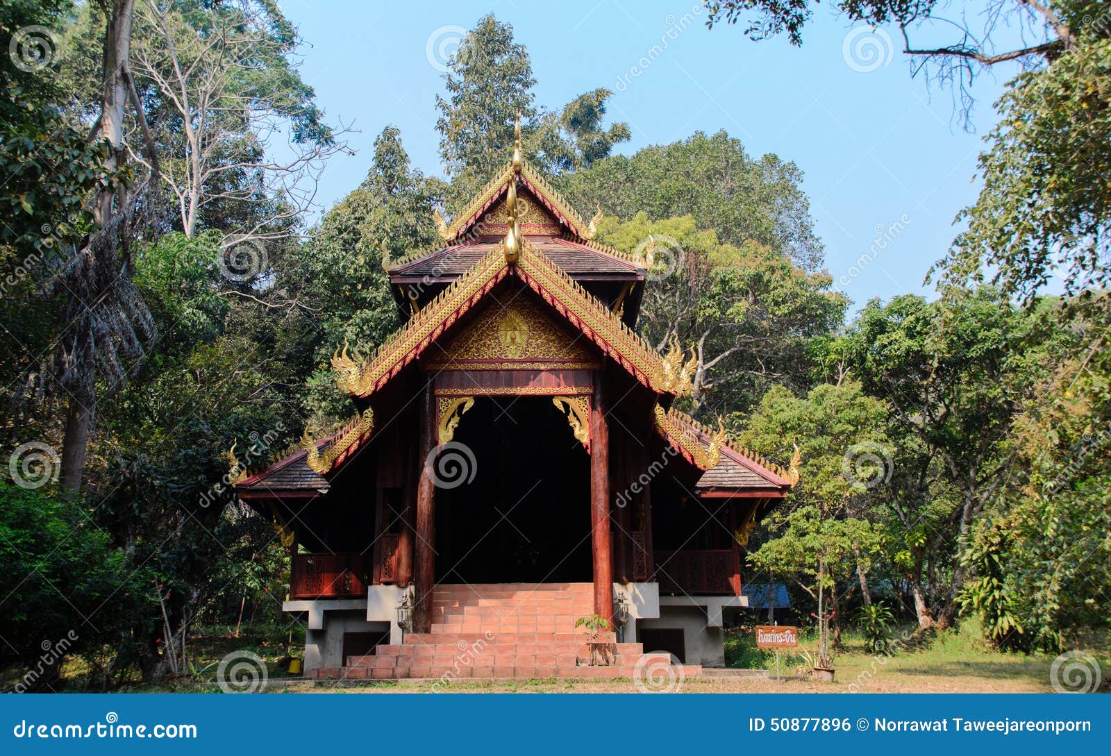 Punto di riferimento di Watluangkhunwin, il monastero antico di Chiang Mai