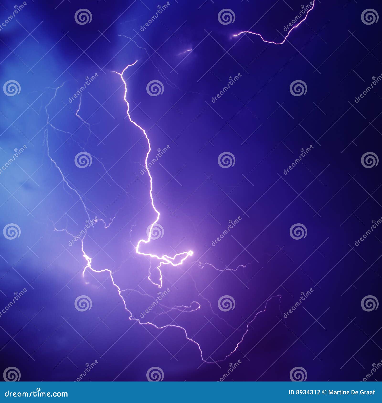 124 Real Lightning Bolt Stock Photos - Free & Royalty-Free Stock Photos  from Dreamstime