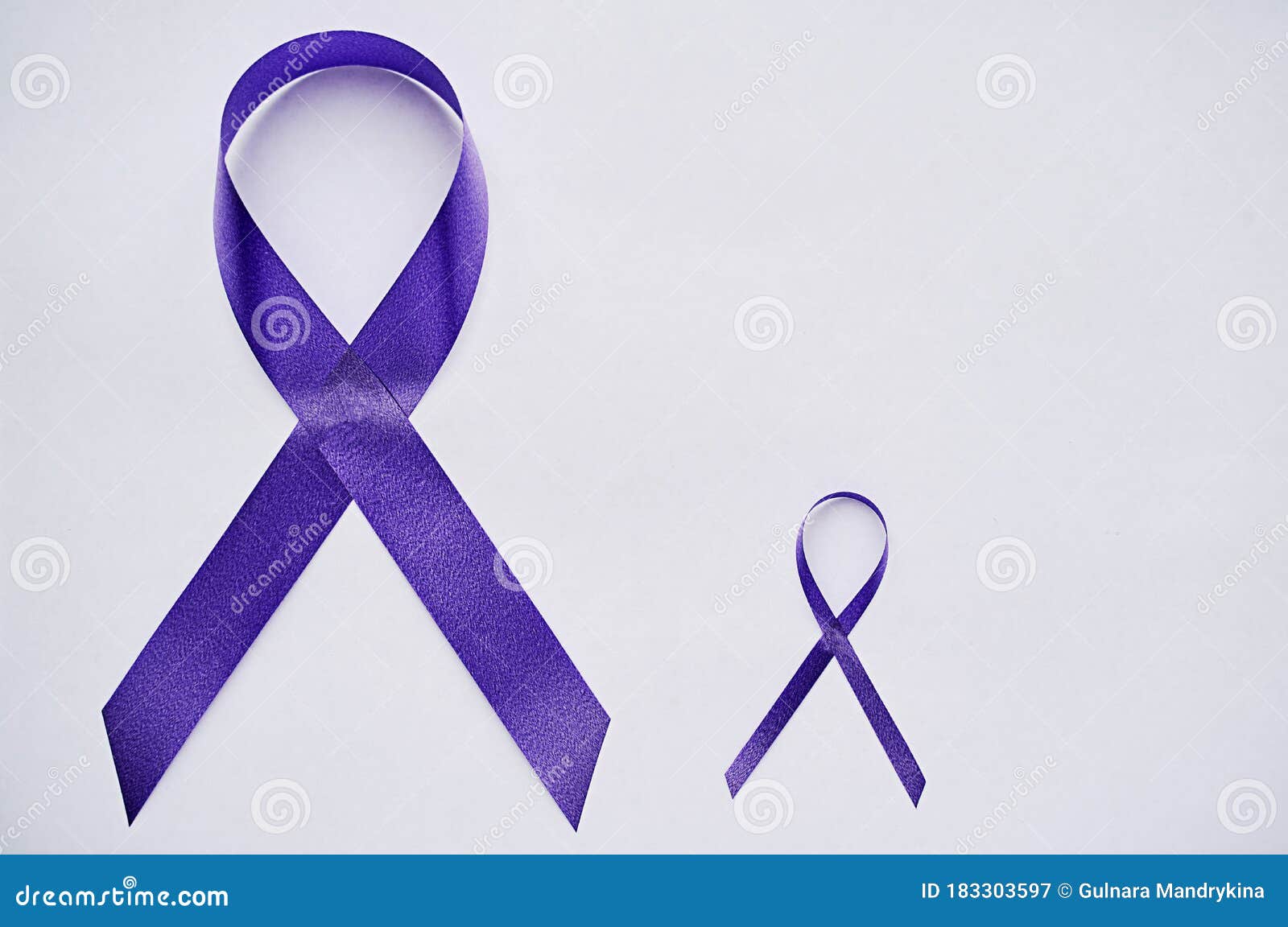purple ribbon- of the fight against domestic violence