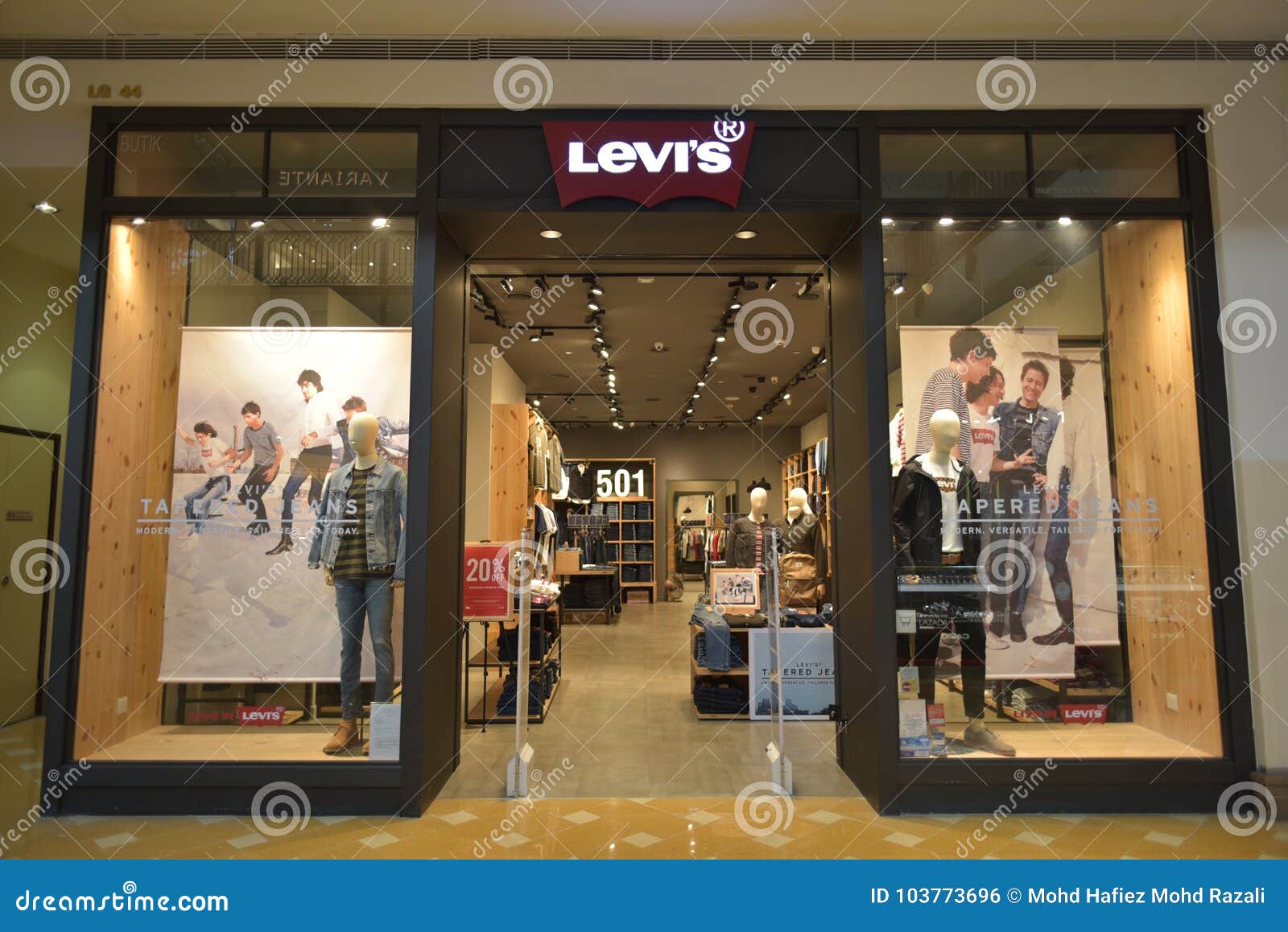 Levis Outlet in Alamanda Shopping Mall Putrajaya. Editorial Photo - Image  of department, clothing: 103773696