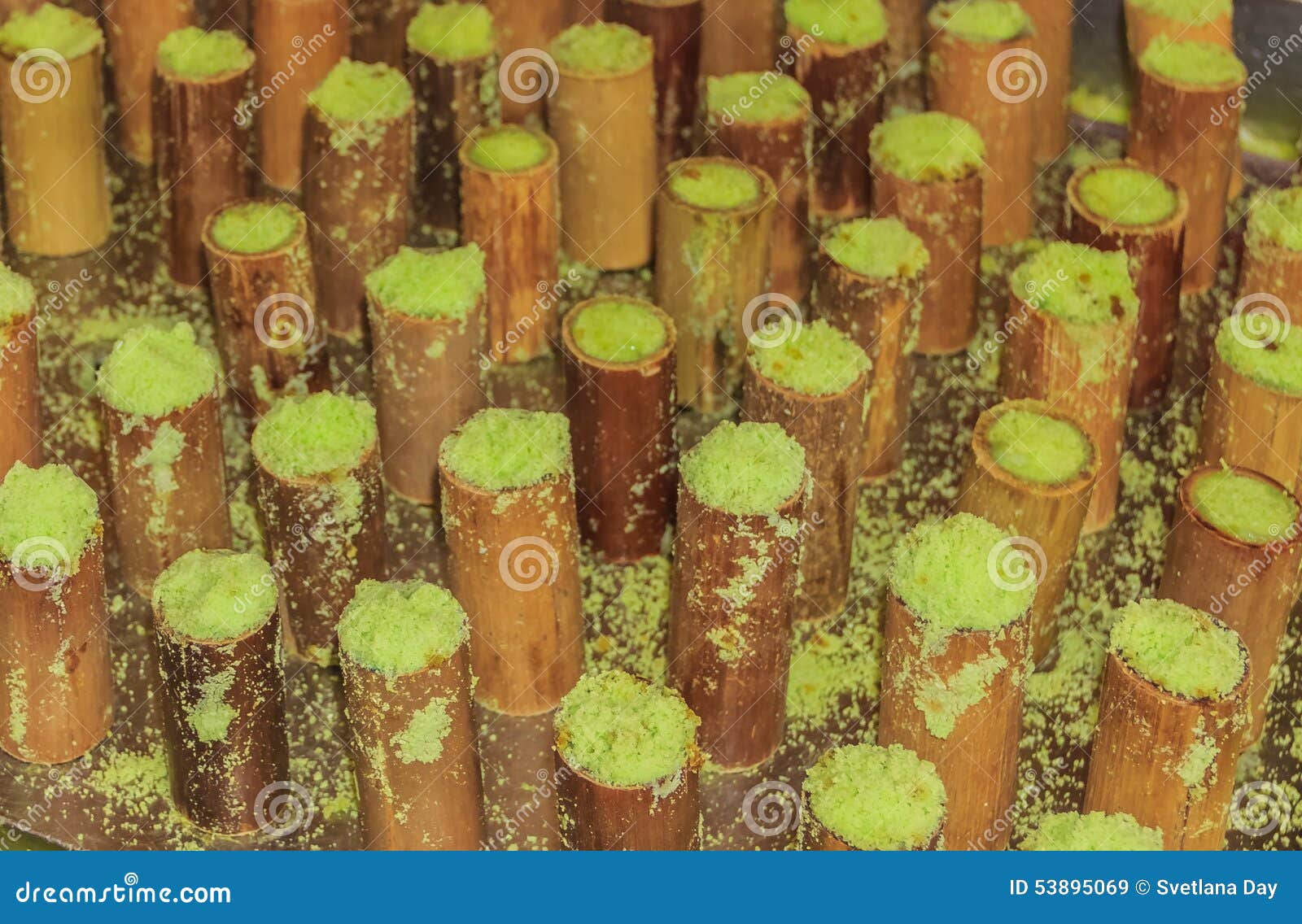 putu bambu steamed in pipes