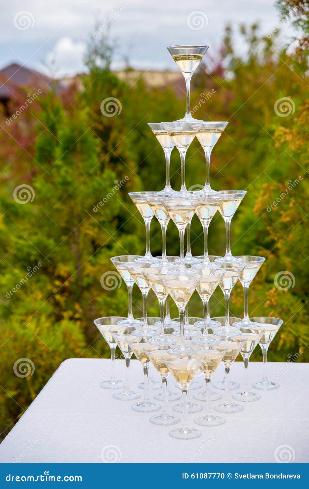 Pyramid of Champagne Glasses Stock Photo Image of aperitif, fountain
