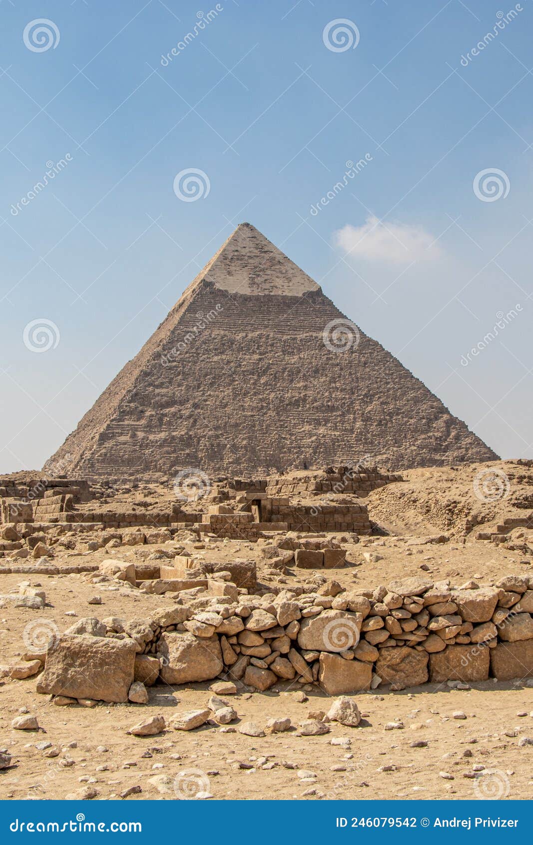 Pyramid Of Khafre Of Chephren Is The Second Tallest Of The Ancient