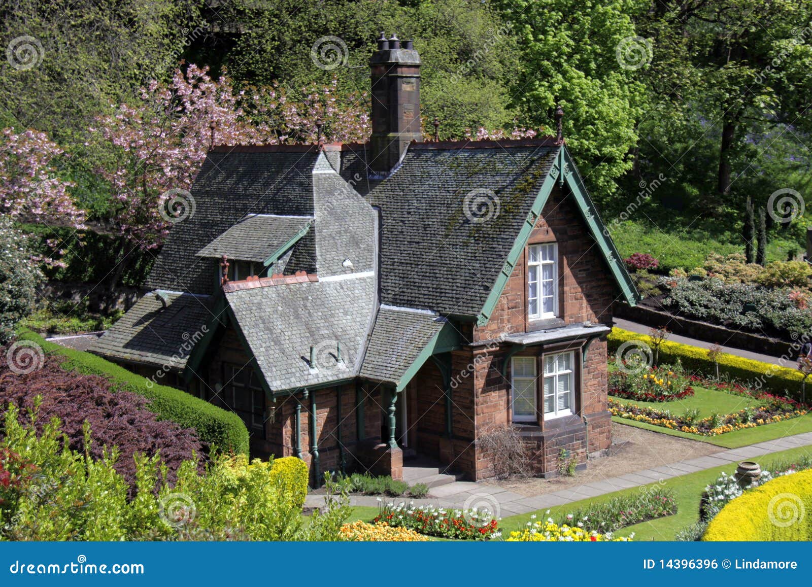 quaint old cottage in princes street gardens