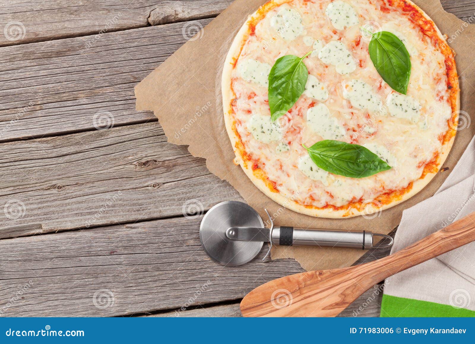 quattro fromaggi pizza with basil