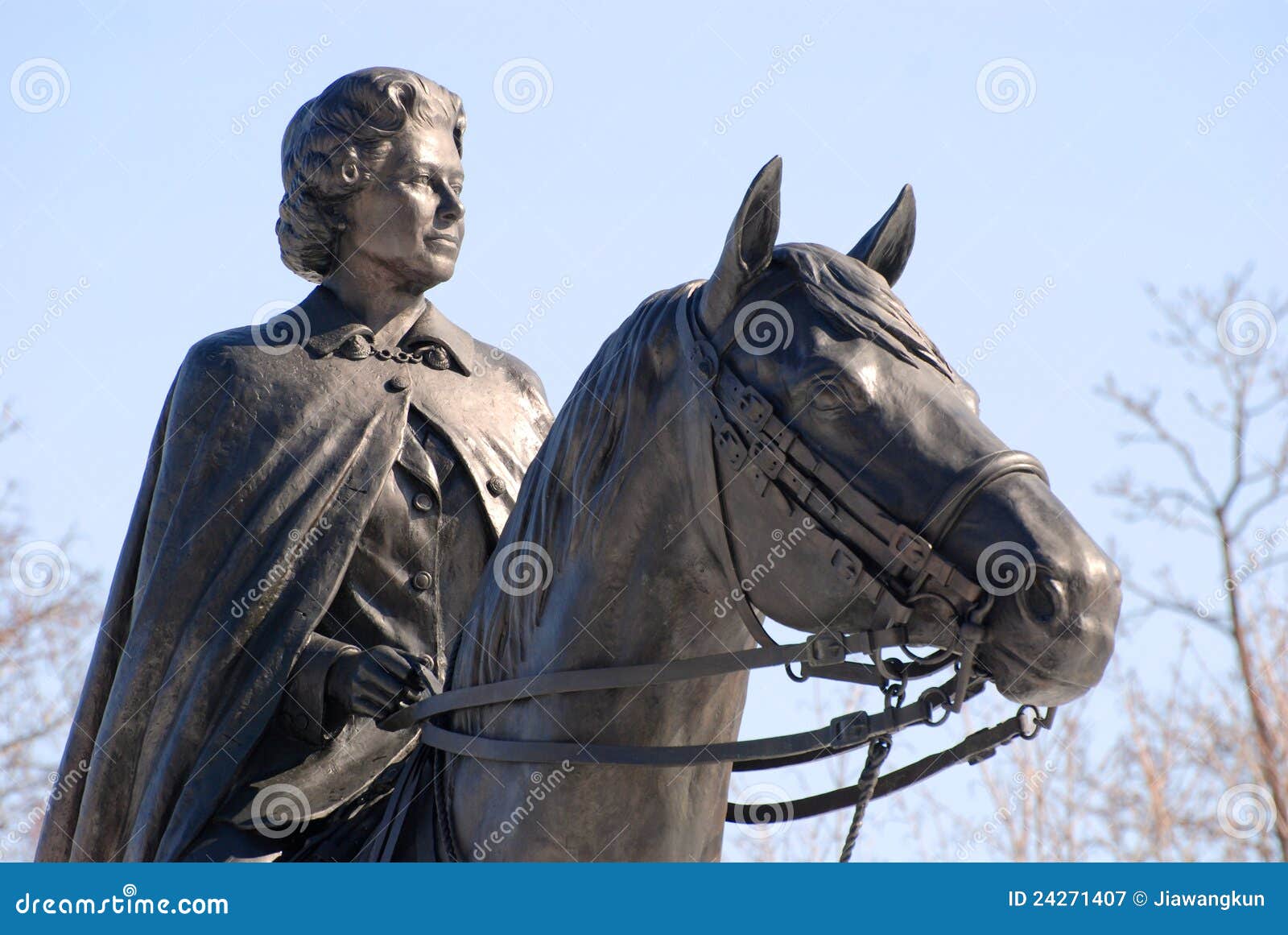 Queen Elizabeth II Statue, Ottawa, Canada Editorial Photography Image