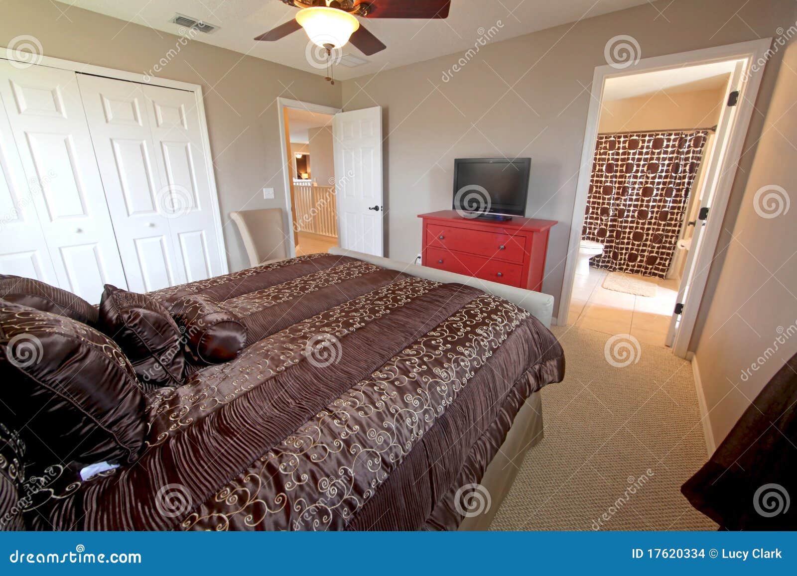 Queen Master Bedroom stock photo. Image of table, toilet 17620334