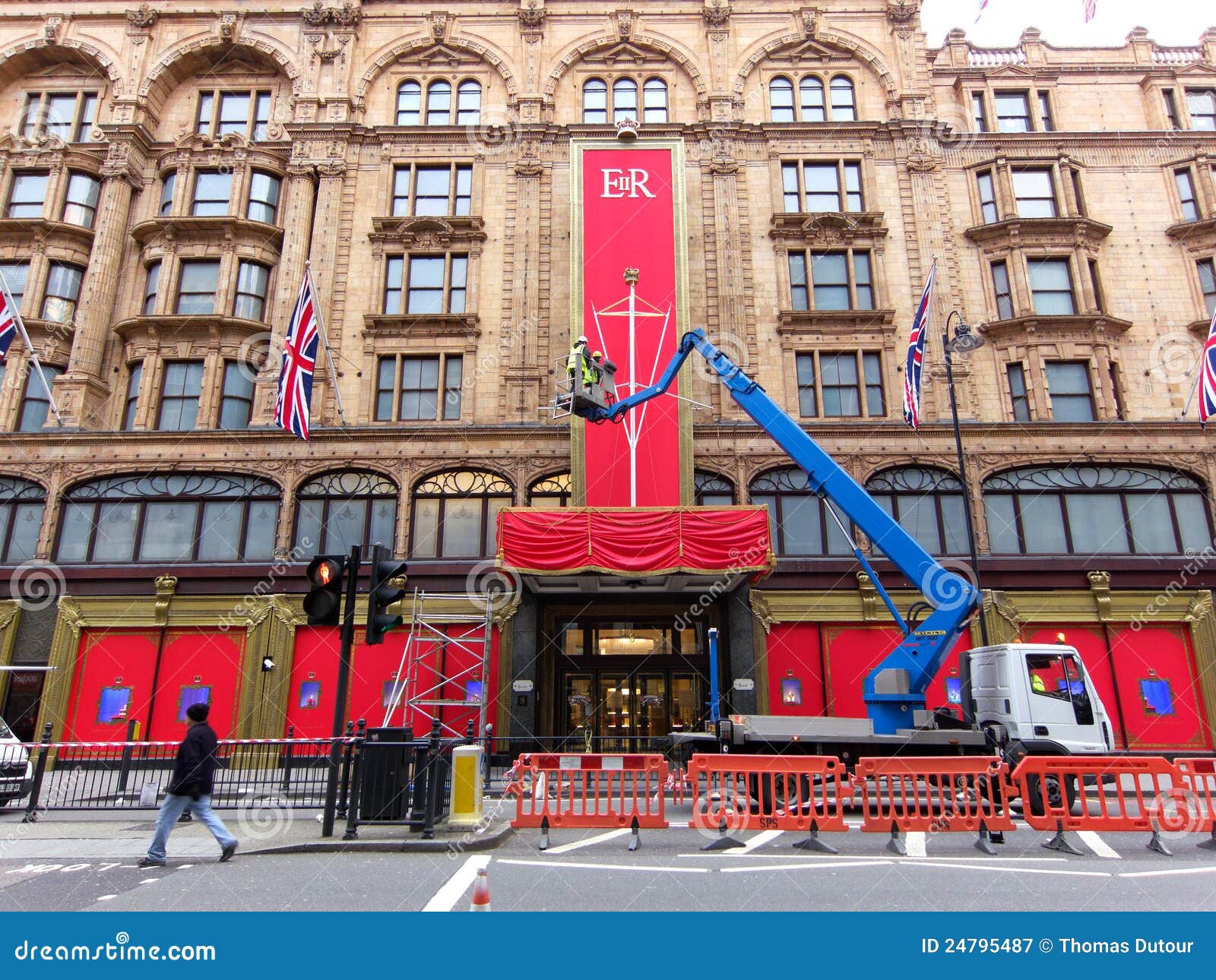 Queen S Diamond Jubilee Decoration at Harrods Editorial Photography