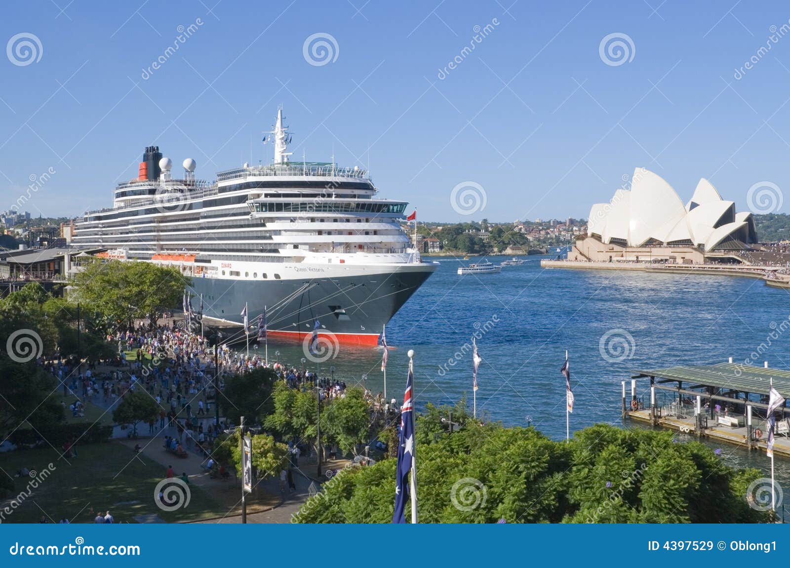Queen Victoria Cruise Ship Sydney Editorial Stock Image Image of boat