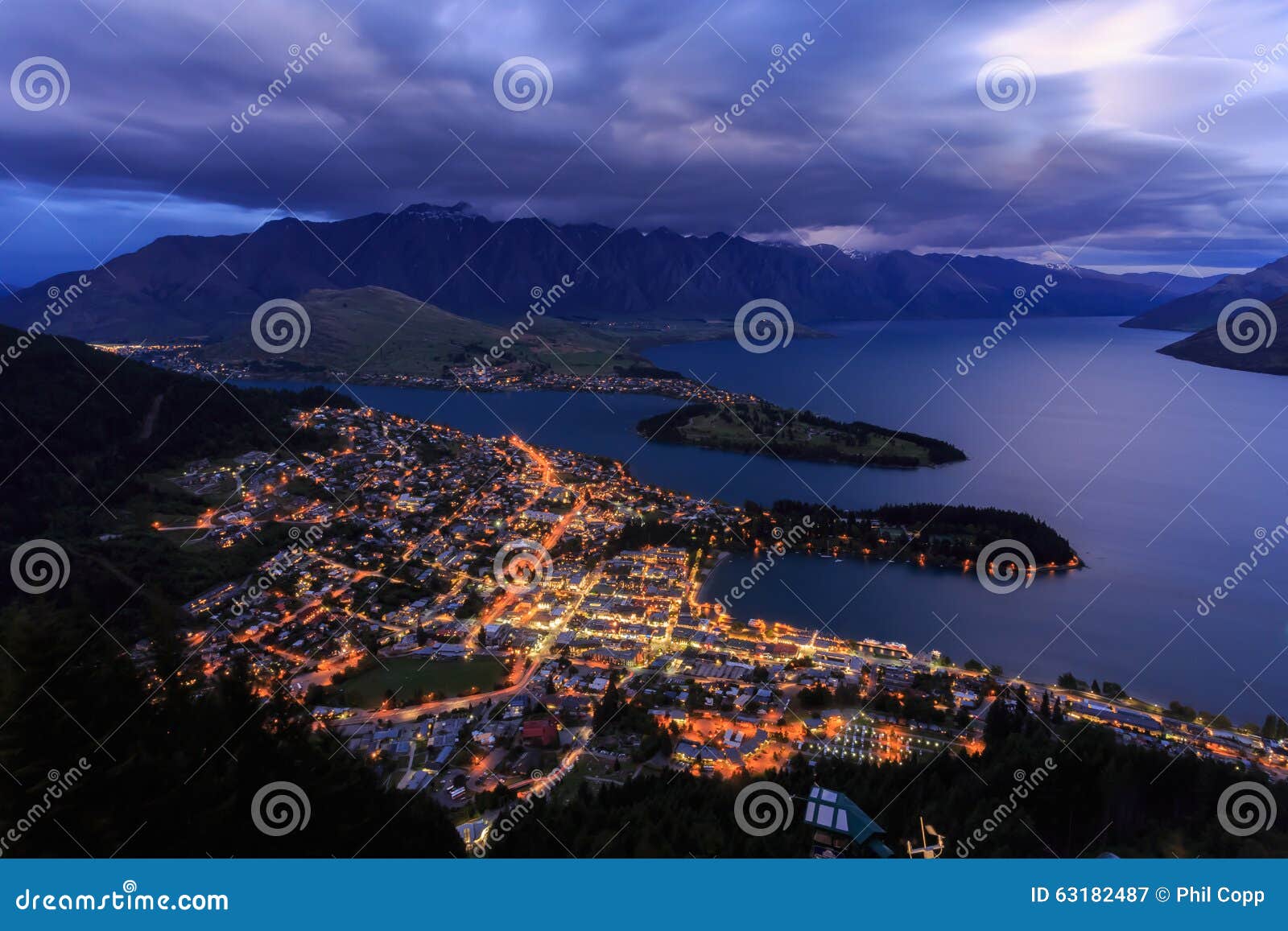 Queenstown Nightscape stock image. Image of view, lake 63182487