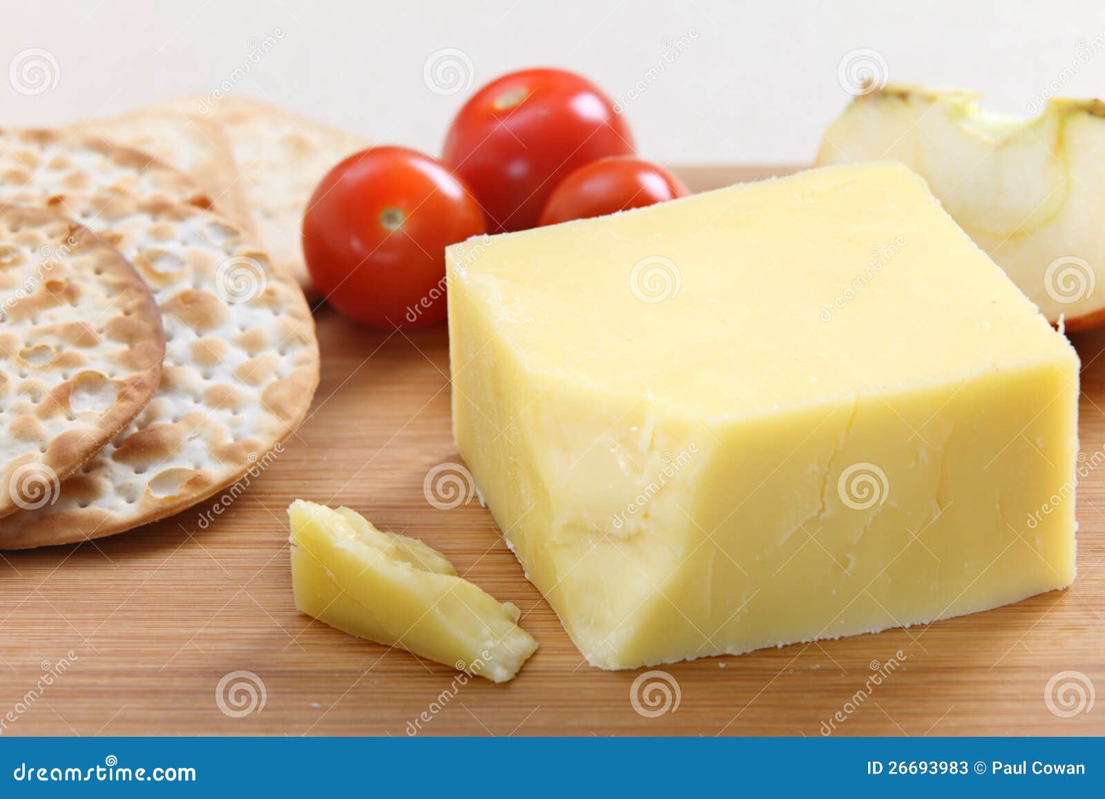 Queso de Cheddar inglés imagen de archivo. Imagen de queso 26693983