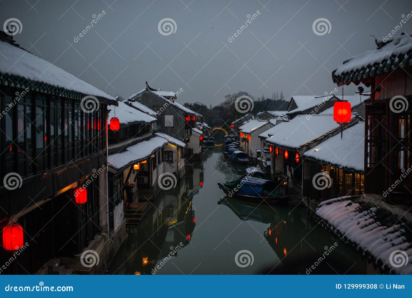 Quiet China Ancient Water Town Village In Snow Dark, Zhouzhuang, Suzhou