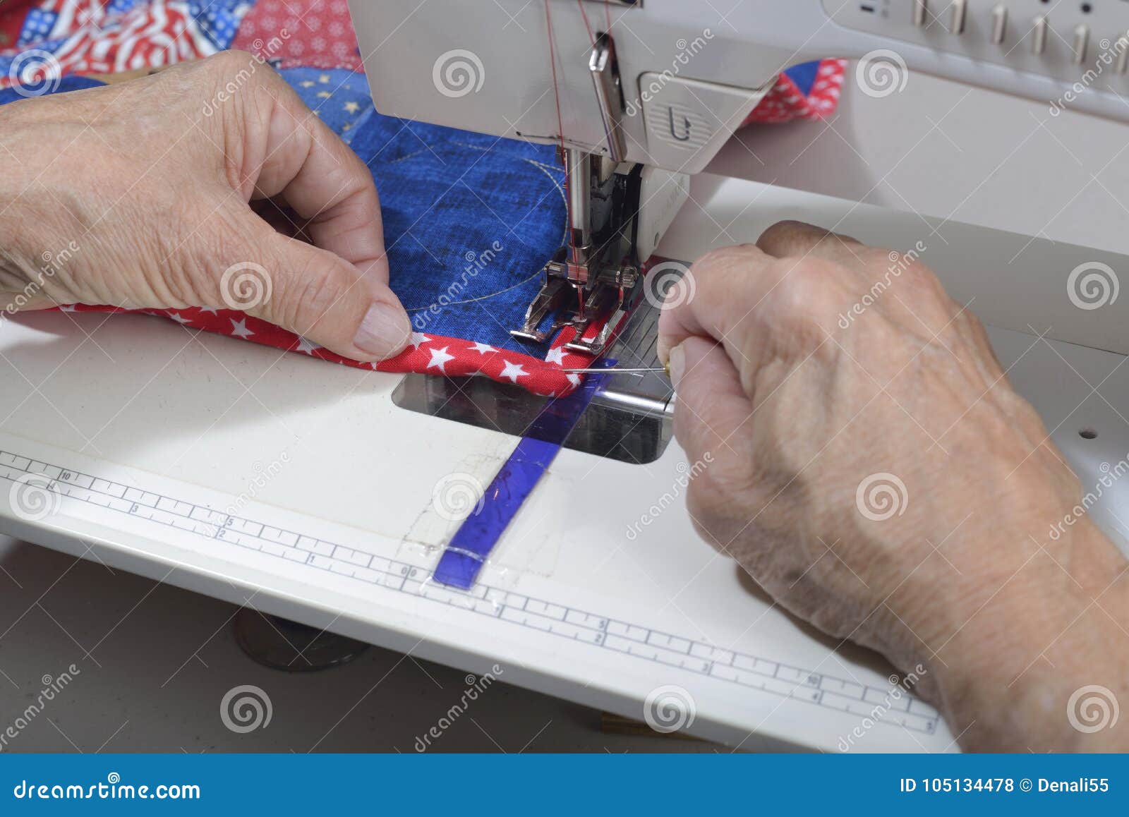 completing mitered corner of a quilt.
