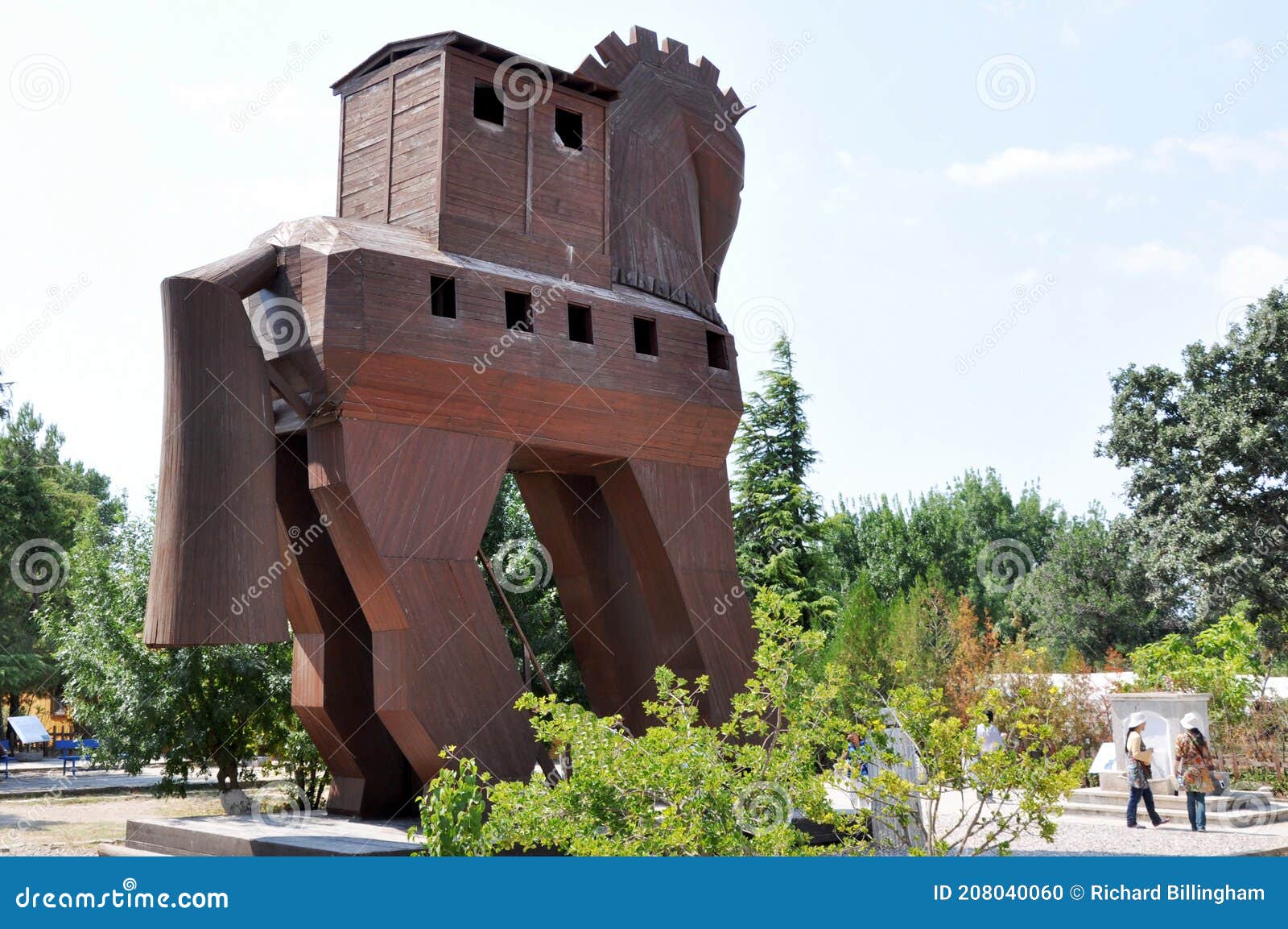 Réplica De Cavalo De Troia No Sítio Arqueológico De Troia Na Turquia De  Canakkale Foto Editorial - Imagem de agamemnon, desonestidade: 232299866