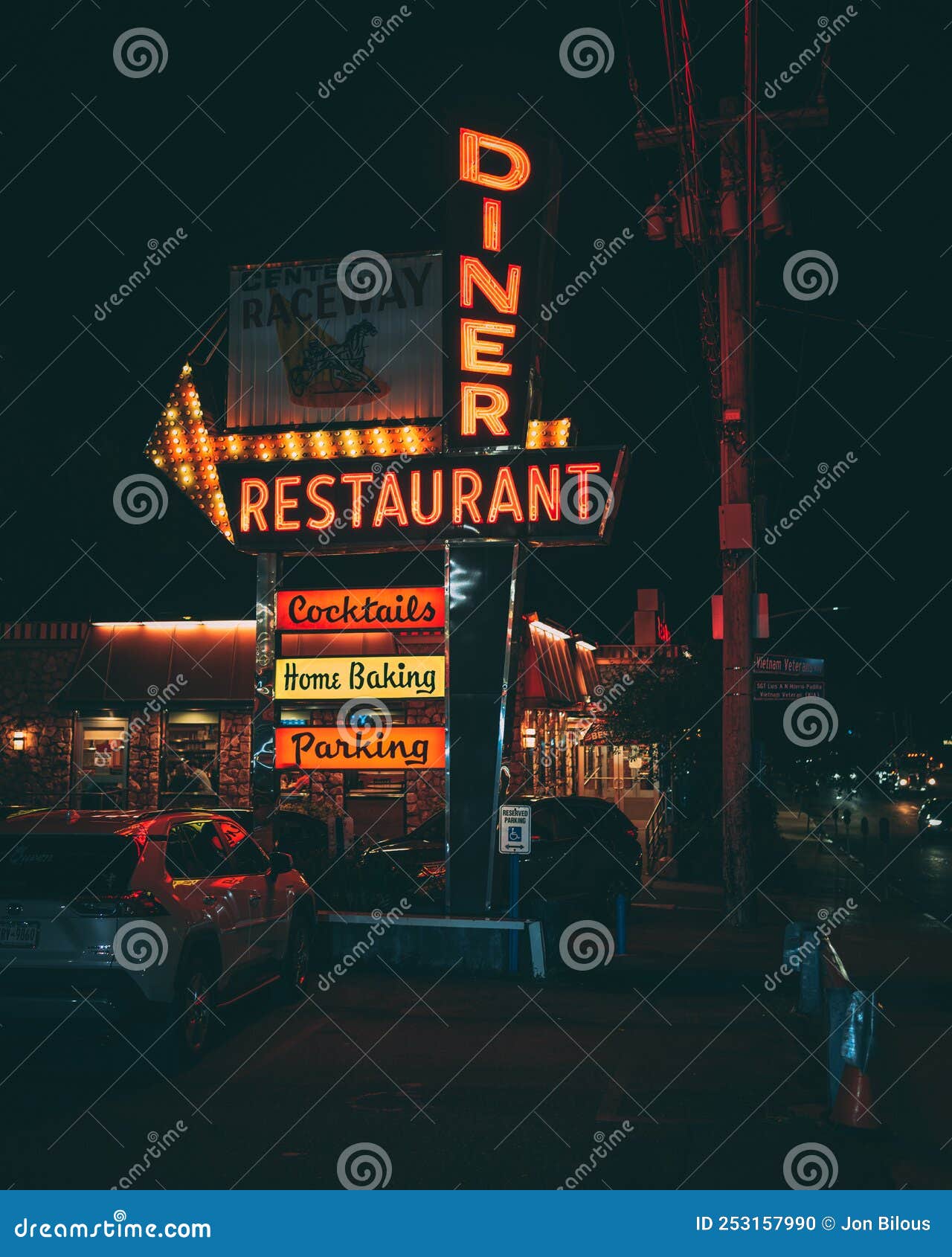 The Raceway Diner Neon Sign at Night, Yonkers, New York Editorial Image Image of wheel, diner