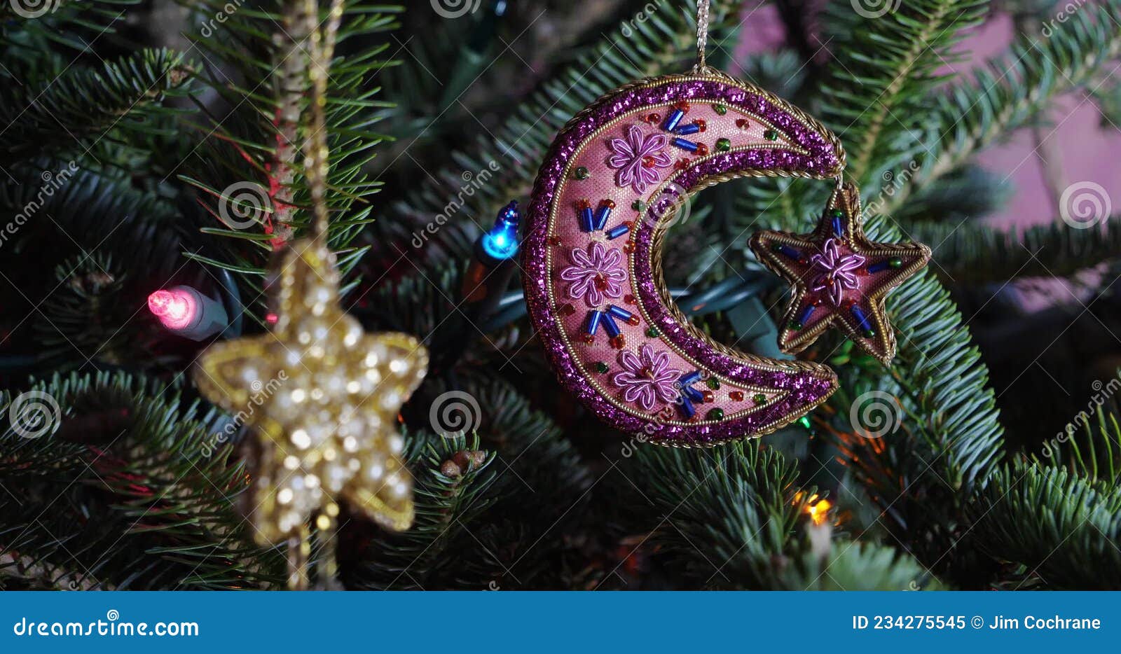 A Rack Focus from Ornament To Ornament in a Christmas Tree Stock Video