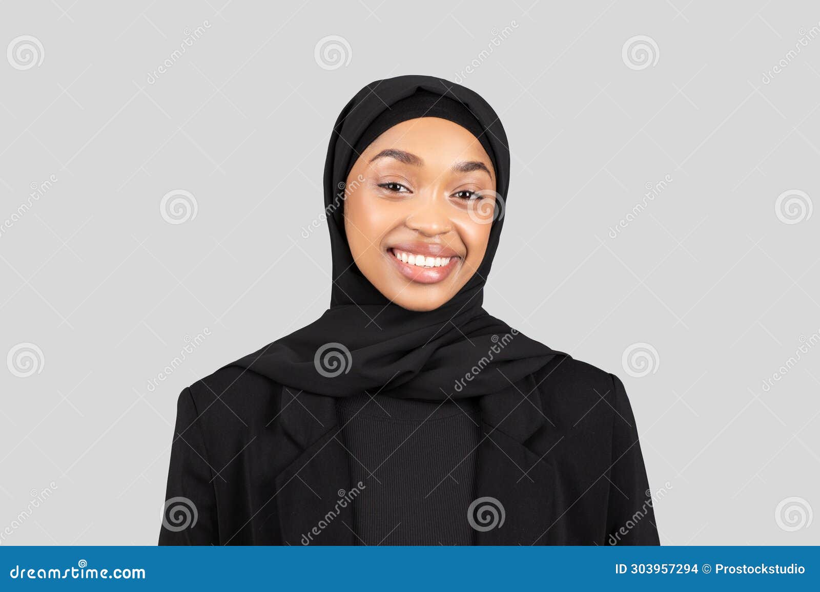 Office attire shop for hijabis